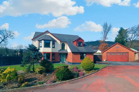 4 bedroom detached house for sale, Bronwydd , Carmarthen, Carmarthenshire.