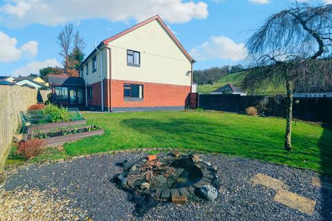 4 bedroom detached house for sale, Bronwydd , Carmarthen, Carmarthenshire.