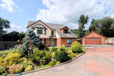 4 bedroom detached house for sale, Bronwydd , Carmarthen, Carmarthenshire.