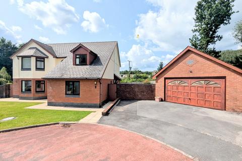 undefined, Bronwydd , Carmarthen, Carmarthenshire.