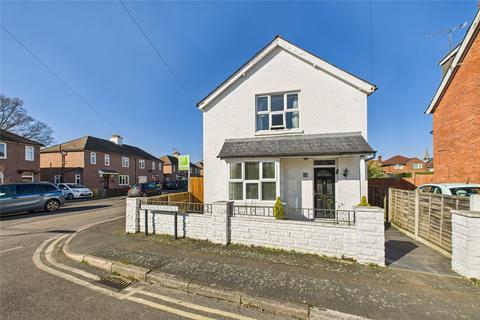 3 bedroom detached house for sale, Alexandra Avenue, Camberley, Surrey, GU15