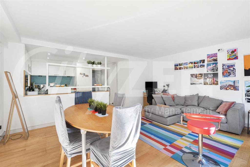 The Chronos Building, Mile End Road... 2 bed flat - £2,167 pcm (£500 pw)