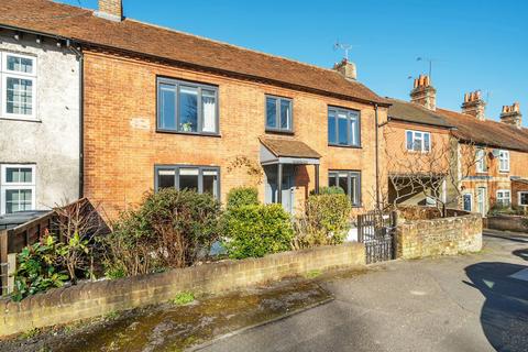 4 bedroom terraced house for sale, The Street, Wrecclesham, Farnham, Surrey, GU10