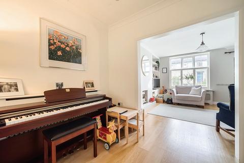 99 Cline Road, Guildford, GU1 3ND