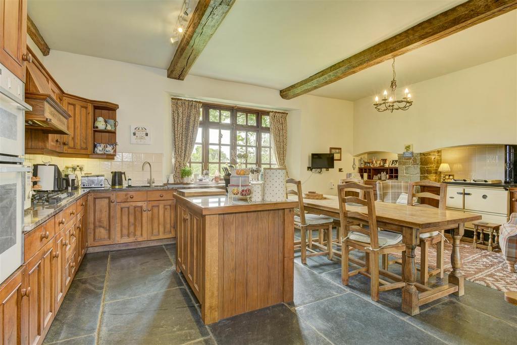 DSC8870 1 3 5 6 Interior01.JPG