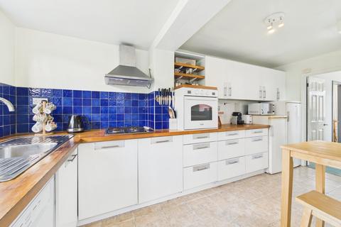 3 bedroom semi-detached house for sale, Greenacres Road, Worcester, Worcestershire, WR2