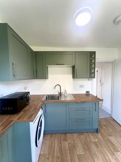 1 bedroom flat to rent, Seven Sisters Road, N7