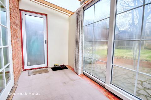 2 bedroom end of terrace house for sale, St. Catherines Close, Daventry NN11