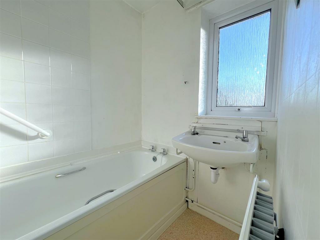 Bath.jpg