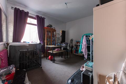 3 bedroom end of terrace house for sale, Cook Street, Leigh WN7