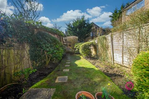 2 bedroom terraced house for sale, Wise Lane, London