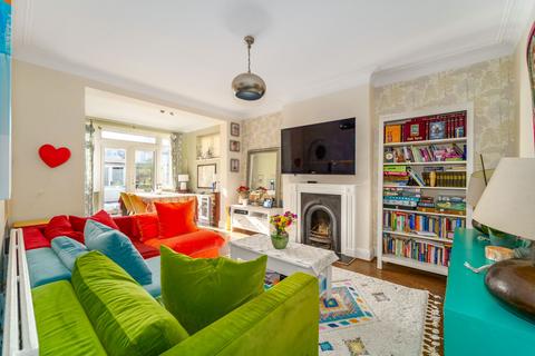 6 bedroom detached house for sale, Christopher Avenue, London W7