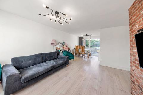 undefined, Housman Avenue, Royston SG8