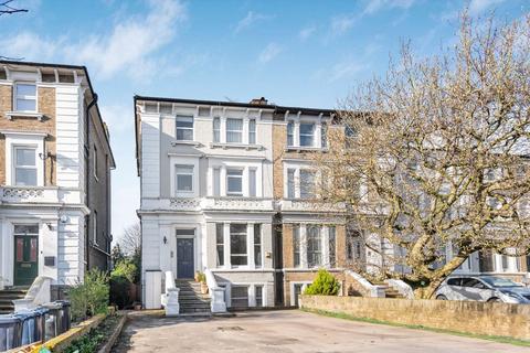 2 bedroom flat to rent, Argyle Road, London W13