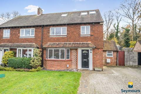 Gosden Hill Road, Surrey GU4