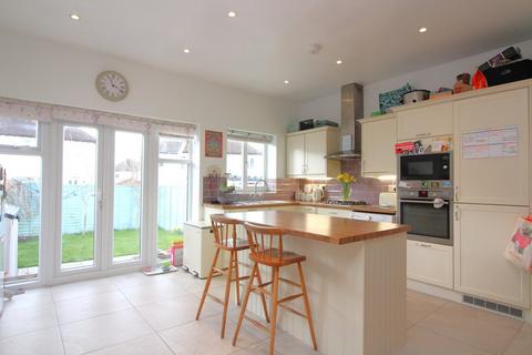 3 bedroom end of terrace house for sale, Holroyd Crescent, Baldock, SG7