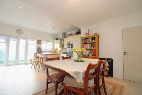 3 bedroom end of terrace house for sale, Holroyd Crescent, Baldock, SG7