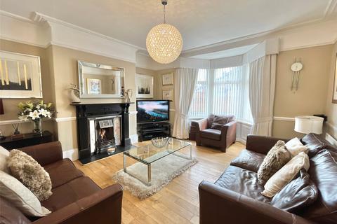 4 bedroom terraced house for sale, Park Terrace, Dunston, NE11