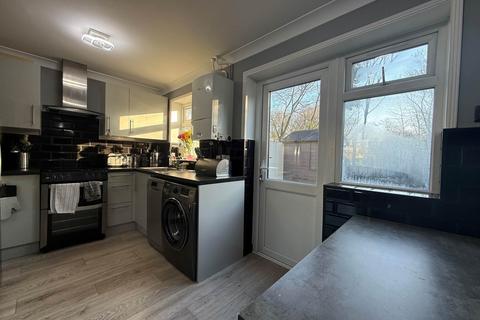 2 bedroom house for sale, Sunset Road, London SE28