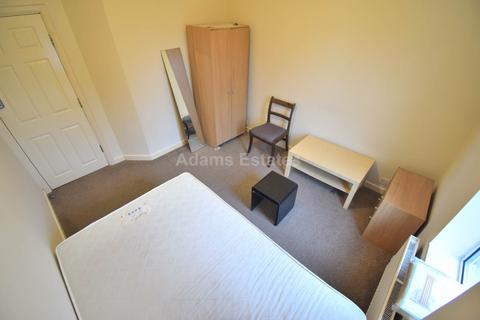 1 bedroom in a house share to rent, Baker Street, Reading