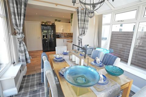 11 Fletcher Crescent, Brighouse, HD6 3PR
