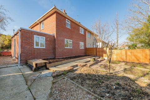 3 bedroom semi-detached house for sale, Langdown Road, Southampton SO45