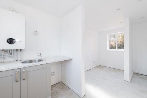 3 bedroom semi-detached house for sale, Langdown Road, Southampton SO45