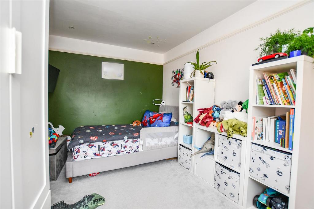 Bedroom 2.1.jpg