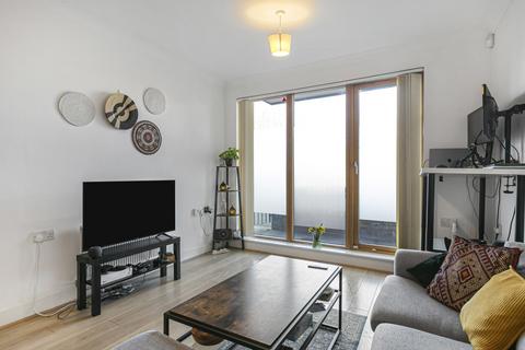 1 bedroom maisonette for sale, Robsart Street, London, SW9