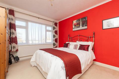 17 Havisham Road, Gravesend, DA12 4UW