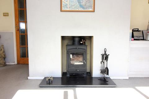 6 Coach Road, Henlow, SG16 6BT