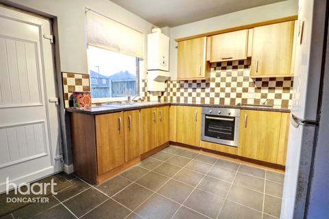 3 bedroom semi-detached house for sale, Sheppard Road, Balby, Doncaster