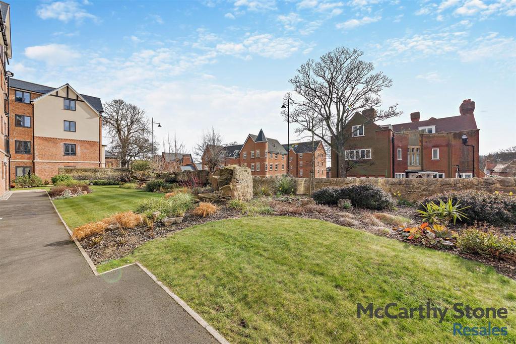 Communal gardens