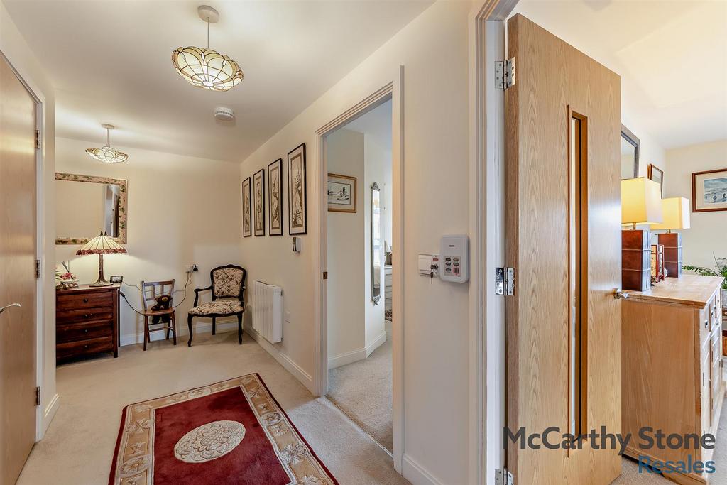 8638173-interior03-800.jpg