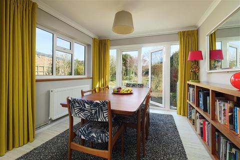 149 Rough Common Road, Rough Common, Canterbury, CT2 9BS