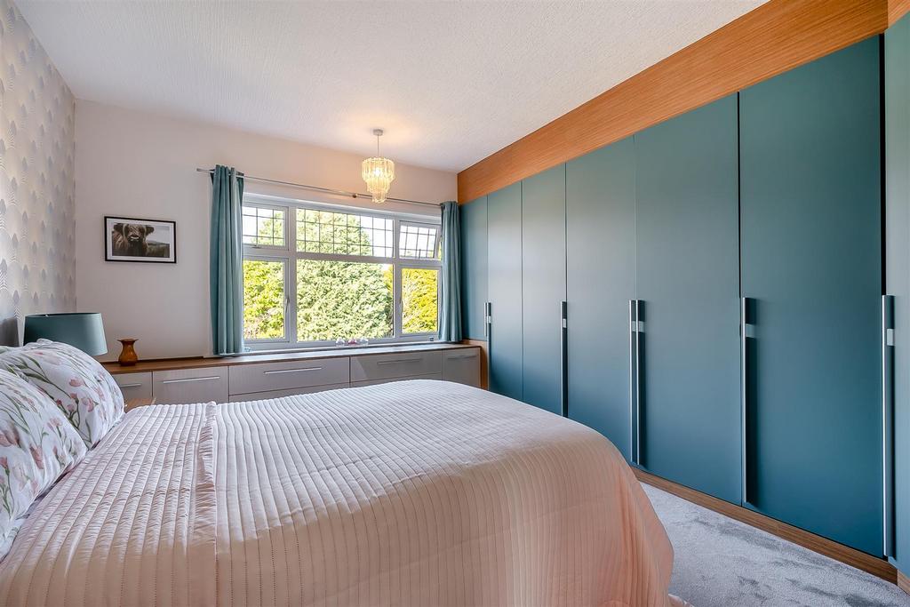 8638834-interior19.jpg