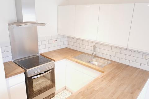 1 bedroom flat to rent, Haldane Road, London SE28