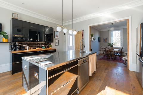 107 West Cliff Road, Ramsgate, CT11 9NS