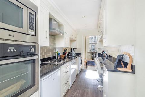 2 bedroom flat to rent, Winchester Street, London SW1V