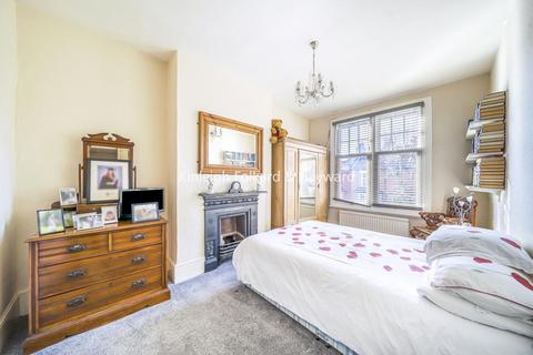 5 bedroom end of terrace house for sale, Collingwood Avenue, Muswell Hill