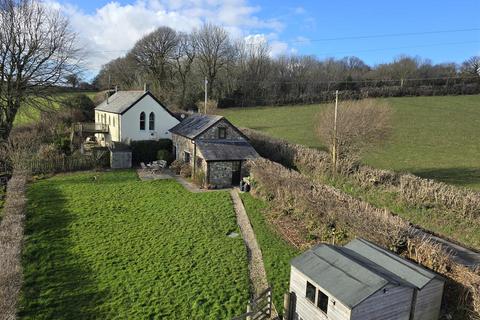 2 bedroom barn conversion for sale, Lawhitton, Launceston