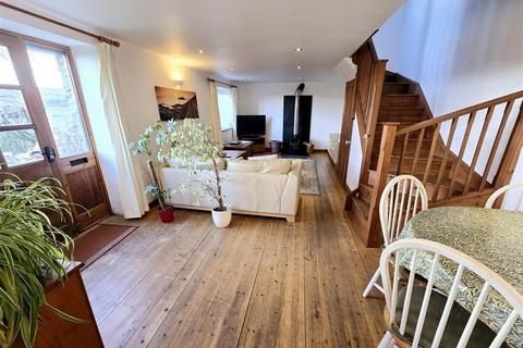 2 bedroom barn conversion for sale, Lawhitton, Launceston