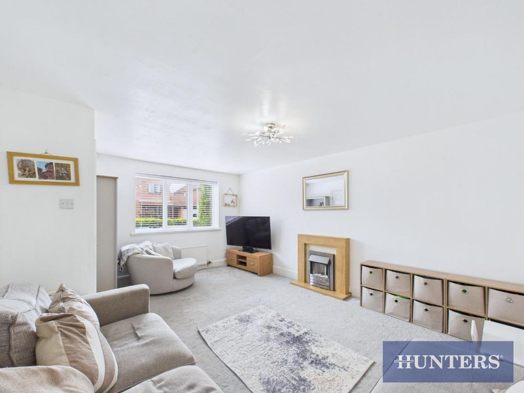 CAM05333 G0-PR0193-STILL002.jpg