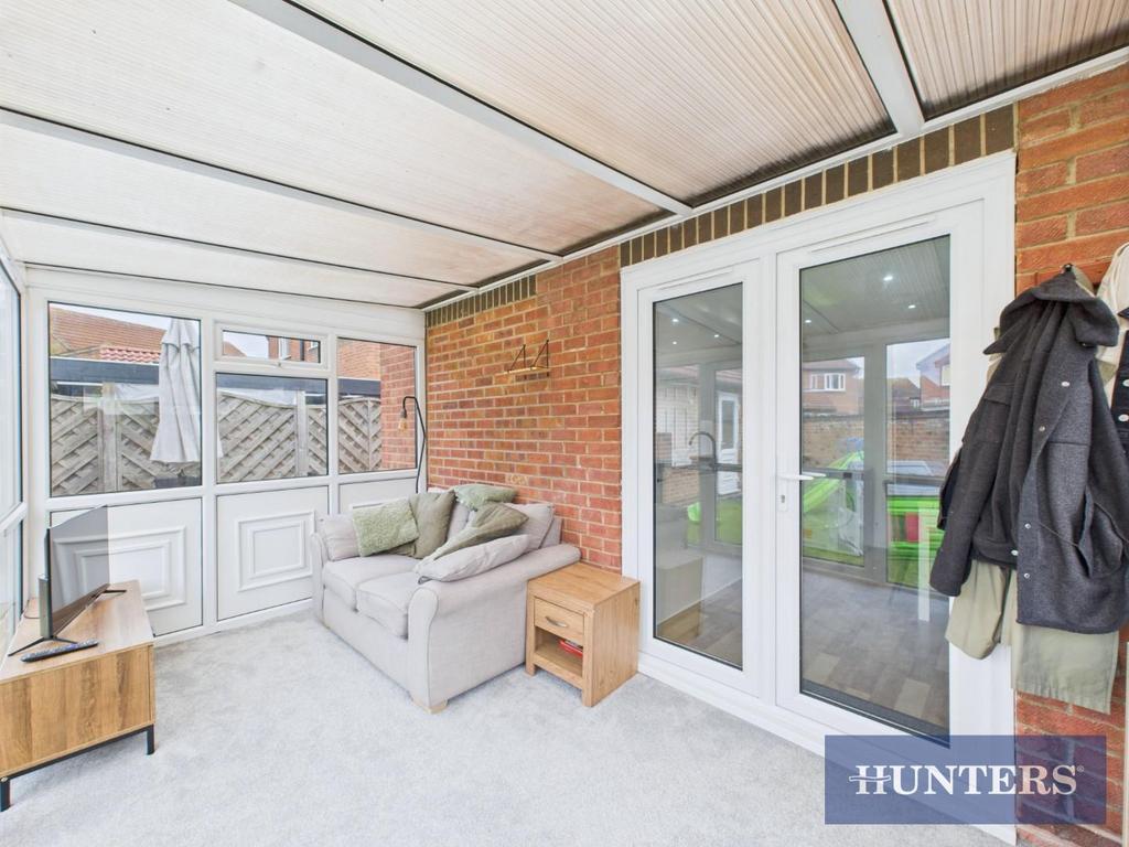 CAM05333 G0-PR0193-STILL010.jpg