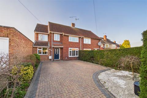 4 bedroom semi-detached house for sale, Meadow Way, Bracknell, Berkshire, RG42