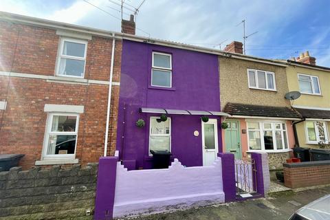 2 bedroom terraced house for sale, Omdurman Street, Swindon