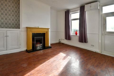 2 bedroom terraced house for sale, Bottom Boat Road, Stanley, Wakefield, West Yorkshire