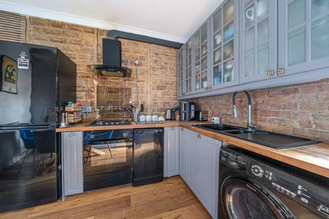 110 Howard Road, Walthamstow, London, E17 4SQ