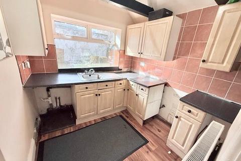 1 bedroom terraced house for sale, Cross Lane, Great Horton, Bradford