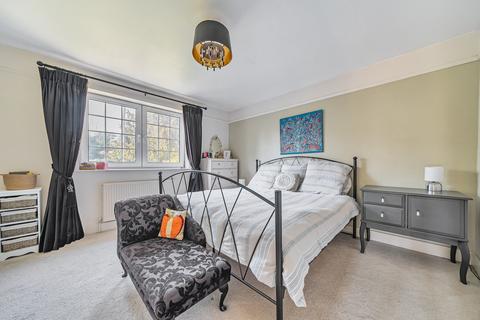 12 Cameron Road, Bromley, BR2 9AR